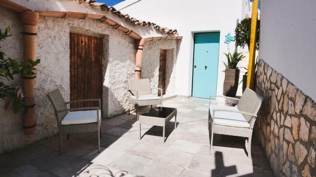 Antico Borgo Dei Templi Bed & Breakfast Agrigento Exterior photo